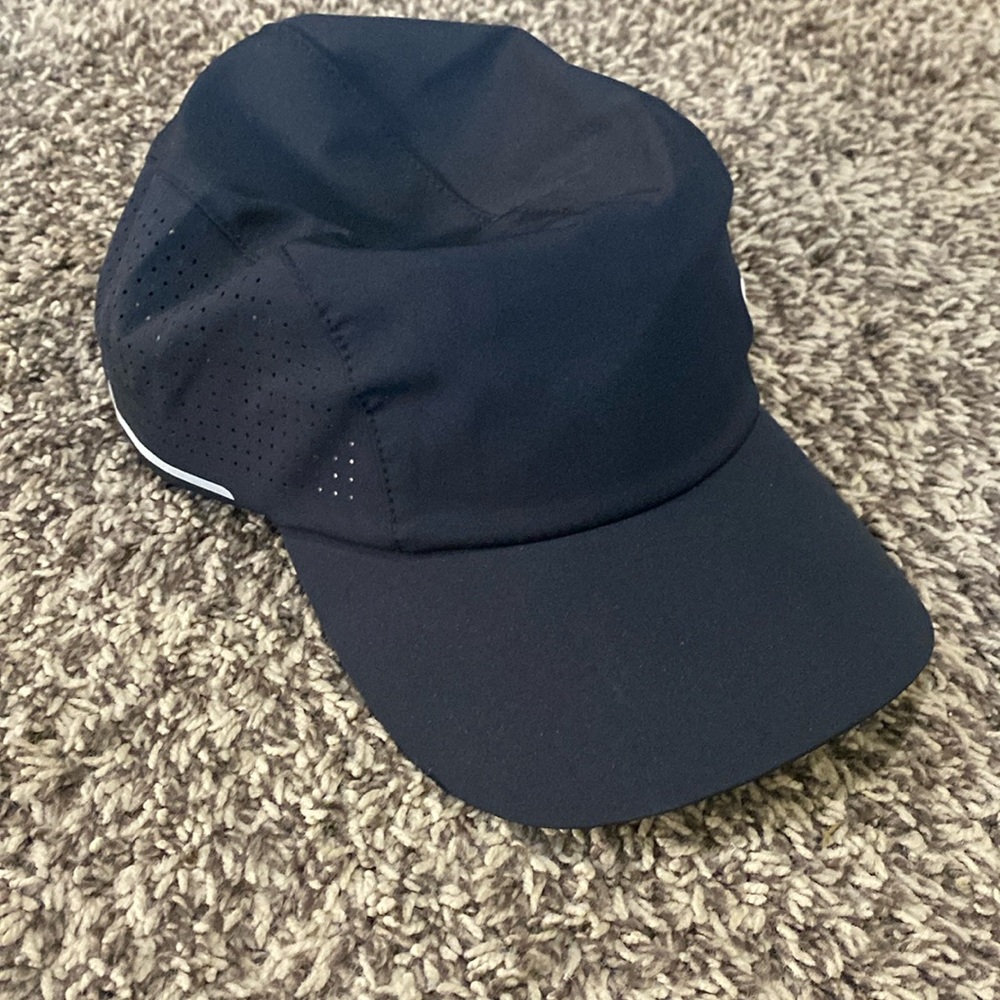 Black Running Hat